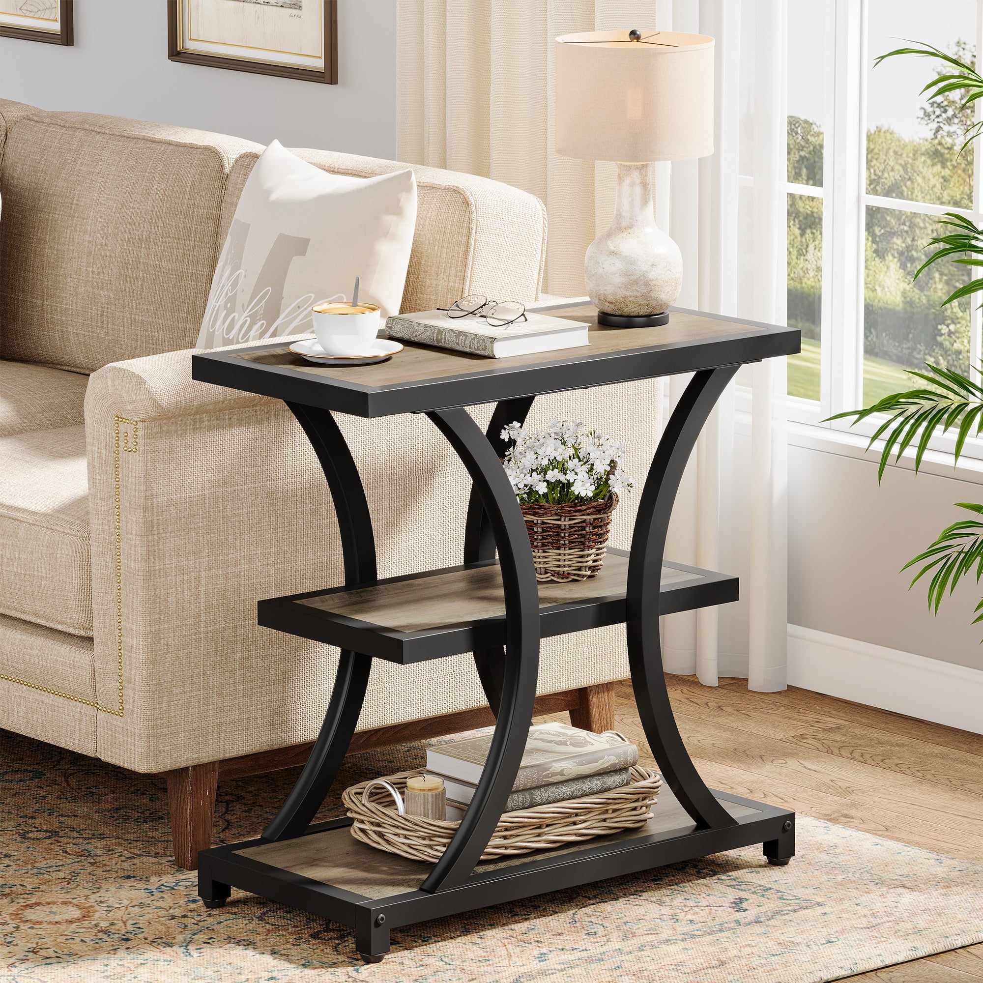 Industrieller Beistelltisch mit 3 Etagen & Metallgestell - Stauraum für kleine Räume