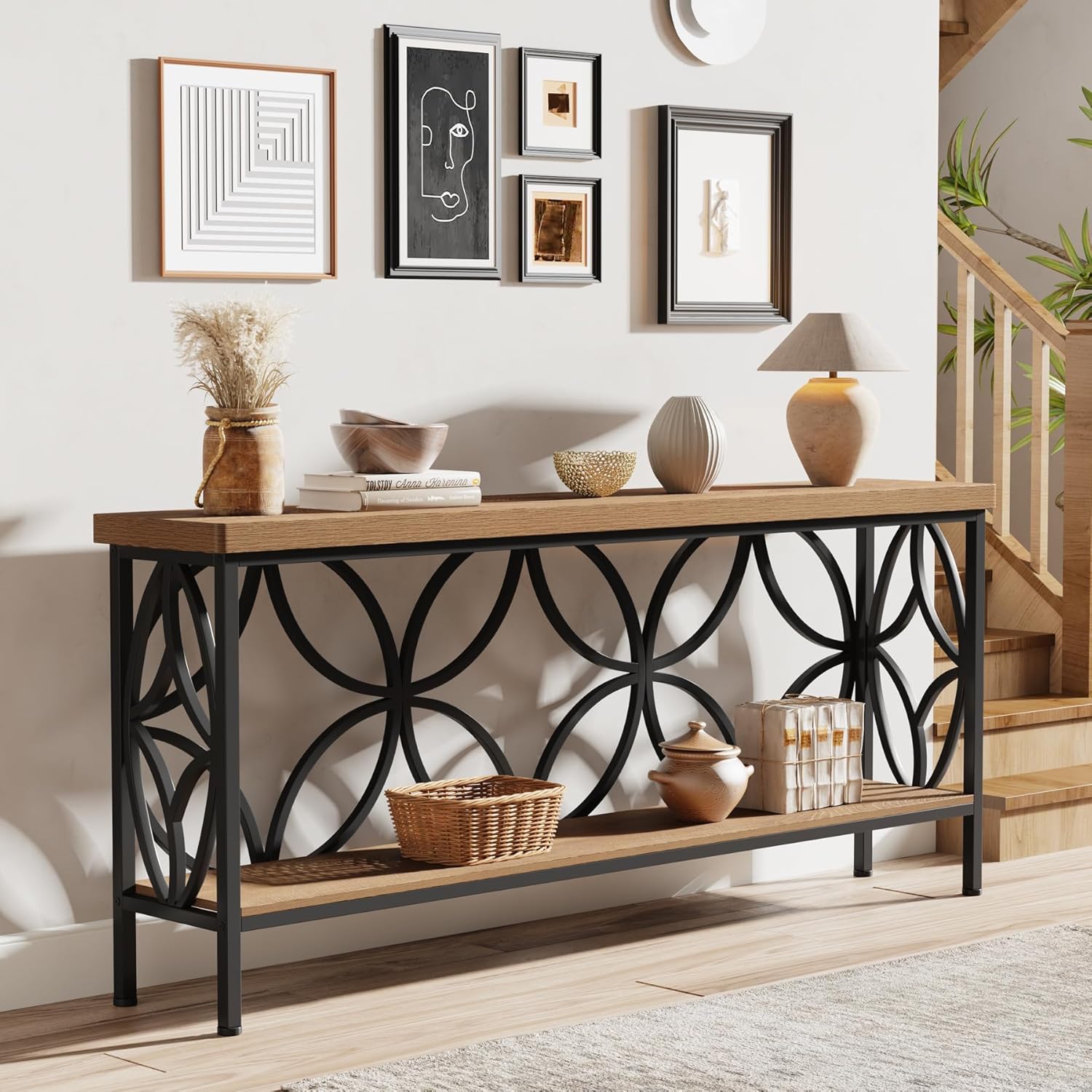 2-stufiger Konsolentisch, 160 cm Industrieller Sofatisch hinter der Couch