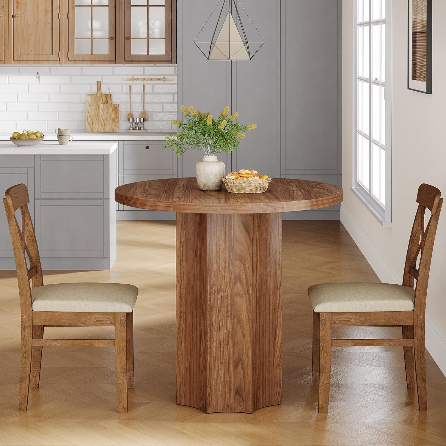 Rustikaler Rundtisch »Zweisamkeit« mit 80 cm Durchmesser & massivem Holzsockel in Braun