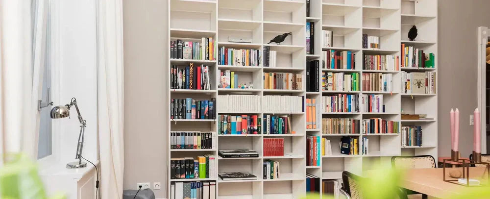 Was ist die optimale Höhe für ein Bücherregal?