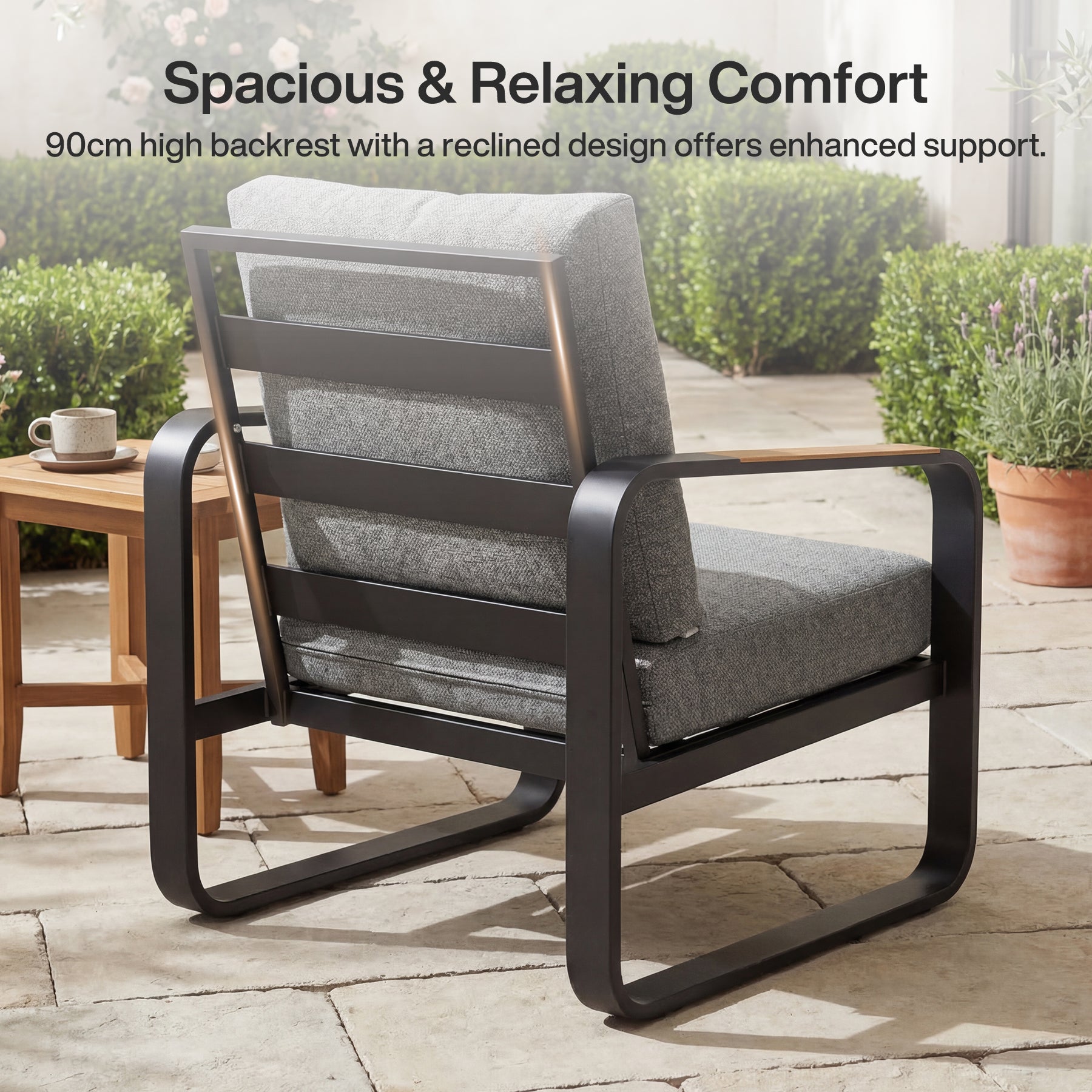 Tribesigns Gartensofa mit Kissen, Balkonstuhl mit Metallgestell & Holzarmlehnen, Outdoor Sessel für Terrasse & Garten