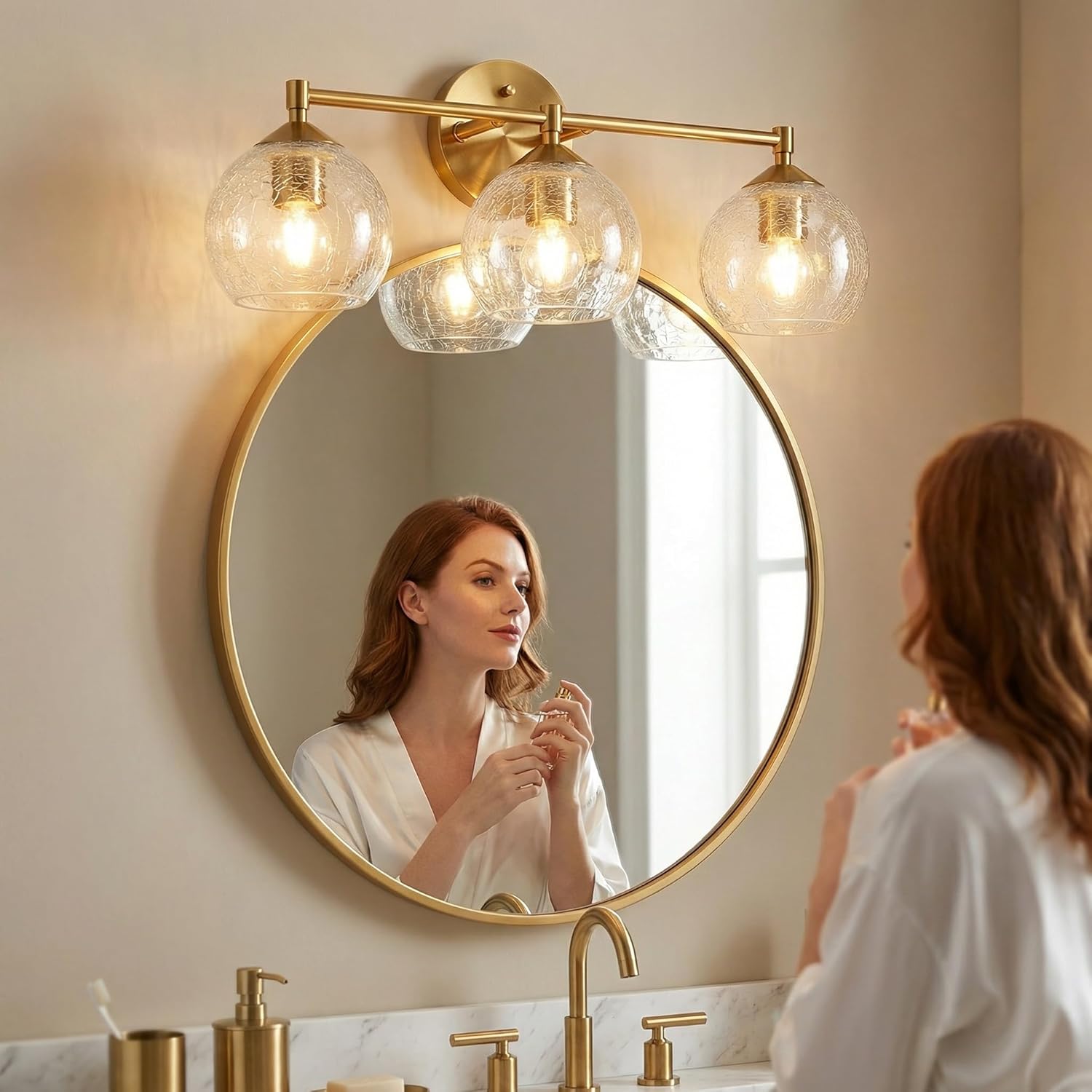 Tribesigns Goldene Badezimmer Wandleuchte 3-flammig mit Crackle-Glas Kugeln, Moderne Spiegelleuchte mit E27 Fassung inkl. LED Leuchtmittel