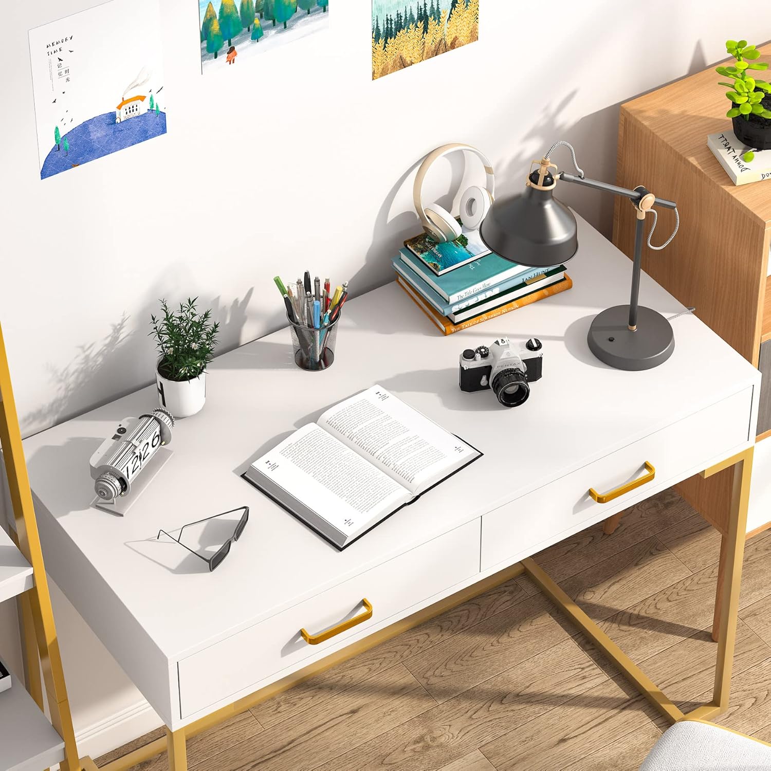 Moderner weiß-goldener Computertisch mit 2 Schubladen für Homeoffice